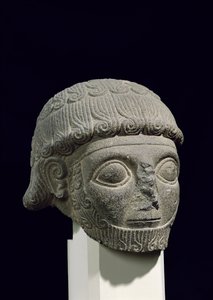 Cabeza de un dios, de Barak en Turquía, siglo XVIII-XVII a.C. de Hittite