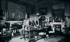 Sala de Estar Privada de la Reina en Osborne, c1899 de Hughes and Mullins