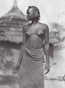 África: Niña Eliri (foto b/n)
