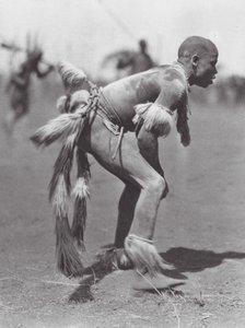África: Luchadores Nuba (foto b/n)