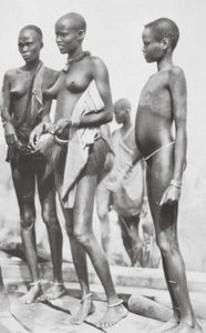Niña negra sudanesa (foto b/n)