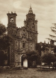 Mexico: Iglesia de San Francisco, Vista anterior (b/w photo) de Hugo Brehme