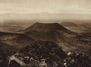 Mexico: Santa Catarina y La Caldera, Volcanes apagados en los alrededores de la capital Mejico (b/w photo) de Hugo Brehme