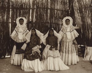 Mexico: Tehuantepec, Muchacha en traje nacional (b/w photo)