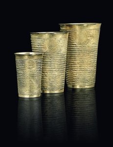 Tres vasos graduados, probablemente Transilvania, mediados del siglo XVII