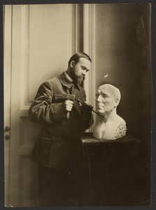 Boris Kustodiev (escultor)