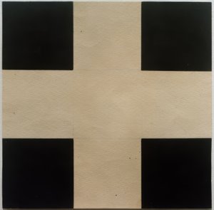 Cruz blanca sobre fondo negro