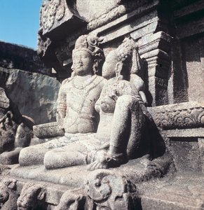 Figuras talladas de Shiva y Parvati, c.800 d.C. de Indian School