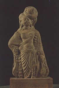 Yakshi, Ahichchhatra de Indian School