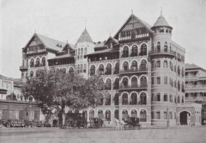 Bombay / Mumbai: Cámaras residenciales del Real Club Náutico de Bombay (fotografía en blanco y negro) de Indian photographer