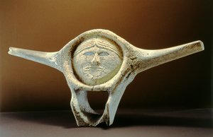 Cabeza de Jano, de Cape Dorset (vértebra de ballena) de Inuit School