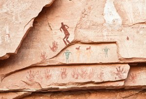 Arte rupestre de los Anasazi y otros pueblos de los primeros habitantes de las Cuatro Cor... de Ira Block