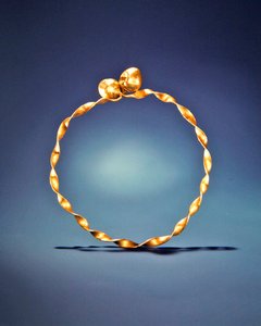 Collar torcido, Ardnaglug, Condado de Roscommon, Edad de Hierro Temprana de Iron Age