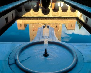 Patio de los Arrayanes, Palacio de Comares, Alhambra