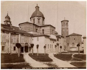 Catedral de la Resurrección de Nuestro Señor Jesucristo, con baptisterio a la derecha, Rávena, Emilia-Romaña, Italia, fotografía de Pietro Poppi, Bolonia, ca 1900