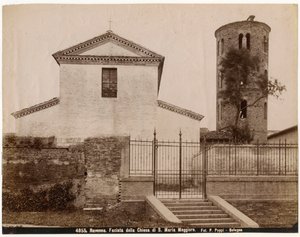 Iglesia de Santa María la Mayor, Rávena, Emilia-Romaña, Italia