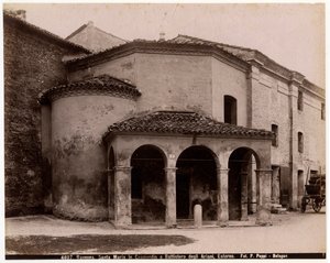 Iglesia de Santa María en Cosmedin o Baptisterio de los Arios, Rávena, Emilia-Romaña, Italia