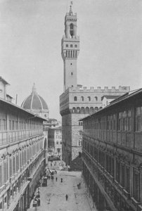 Florencia, Galería de los Uffizi y Palacio Vecchio (foto en blanco y negro)