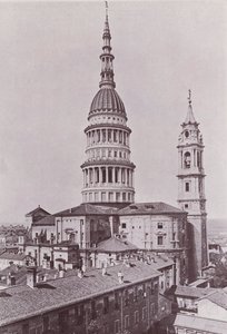 Italia: Novarra, San Gaudenzio de Italian Photographer