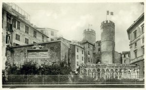 Monumento a Cristóbal Colón, Génova, Italia de Italian Photographer