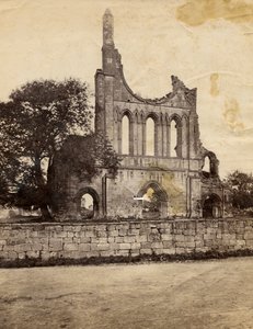 Ruinas de la abadía de Byland, vista desde el noroeste, Reino Unido, circa 1890