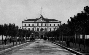 Taranto, Viale R Arsenale Marittimo de Italian Photographer