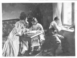 La lección de lectura, 1905 de Italian Photographer