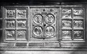 Parte trasera del Altar de Wulvinius, presentado por Angilberto II en 835 de Italian School