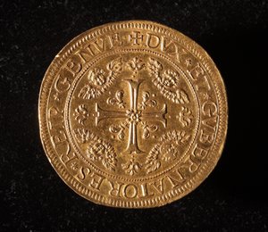Moneda de la República de Génova: moneda de 25 doppie de oro. Diámetro 52.5 mm. 1694. Anverso. Musei di Strada Nuova de Génova (inv. 6457) de Italian School