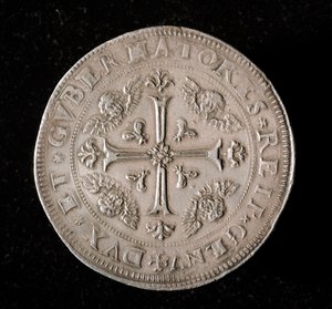 Moneda de la República de Génova: moneda de seis ecus de plata. Diámetro 61.5 mm. 1715. Reverso. Musei di Strada Nuova, Génova (inv. M7156) de Italian School