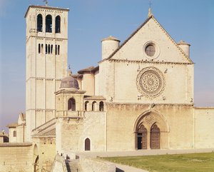 Exterior de la Iglesia Superior de Italian School
