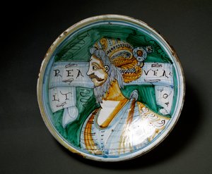 Retrato de un hombre con turbante. Plato de cerámica producido en Viterbo, Italia. Siglo XVII. Florencia, Museo Nazionale del Bargello de Italian School