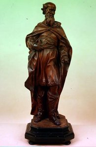 Estatua veneciana de un santo barbudo