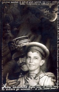 Primera Guerra Mundial: invasión militar en el ejército italiano: Víctor Manuel III sosteniendo al príncipe Umberto (tarjeta impresa) de Italian School