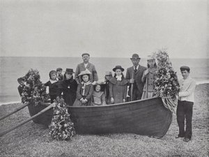 Día de la Guirnalda en Abbotsbury, el Festival de Neptuno de J. Benjamin Stone