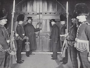 Cerrando las Puertas de la Torre, Cerrando para la Noche de J. Benjamin Stone