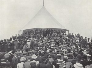 Día de Tynwald, proclamando las leyes de J. Benjamin Stone