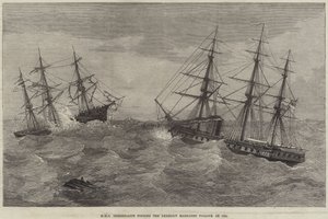HMS Immortalite encontrando el naufragio Margaret Pollock en el mar