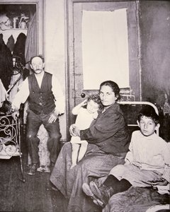 Familia inmigrante, Lower East Side, ciudad de Nueva York, c.1910