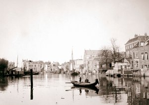 Barco en el canal, Dordrecht, Países Bajos, 1898 de James Batkin