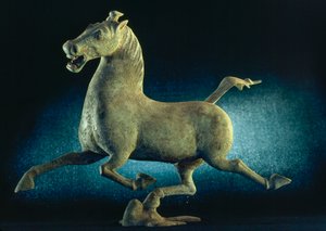 Escultura del famoso Caballo Volador de la Dinastía Han de Gansu. Provincia de Lanzhou Gansu, Pe...
