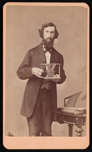 Retrato de Samuel Edward Warren, antes de 1877 de James M Capper