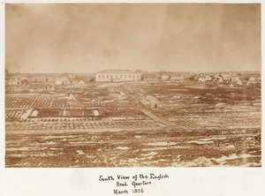 Vista sur de la sede de Lord Raglan de James Robertson