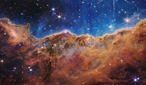 Acantilados cósmicos en la nebulosa Carina (imagen NIRCam)