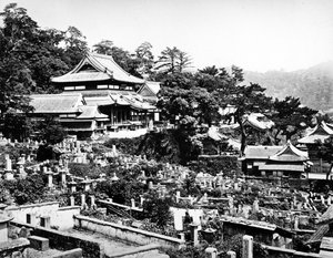 Cementerio del templo Honrenji en Chikugo-machi, Nagasaki, c.1860-80