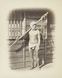 Hombre con cesta de pesca de Japanese Photographer