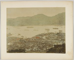 El puerto de Nagasaki, Japón