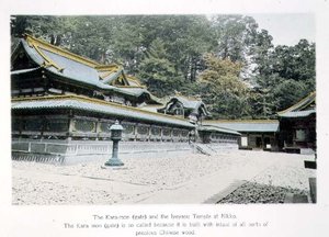 La puerta Kara-mon y el Templo Iyeyasu en Nikko