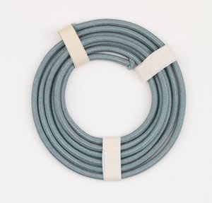 Cordón (himo) para atar nudo ornamental a través de asas de jarra en estilo gyō (gyō chio), finales del siglo XIX - principios del siglo XX