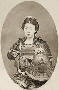 Retrato de una guerrera con flores en el cabello, c.1895